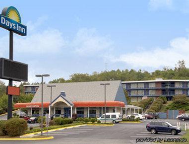 Days By Wyndham Hotel Lexington